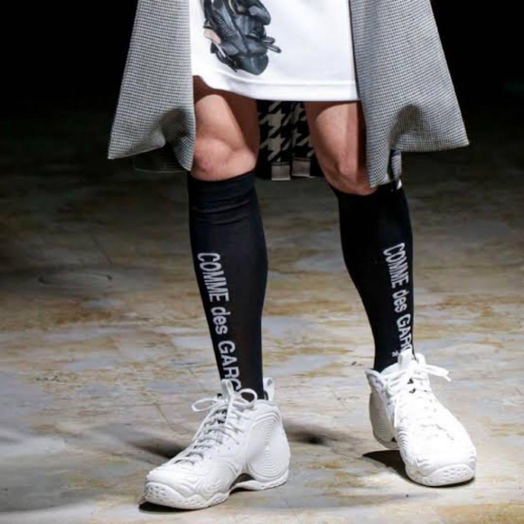 NWT Comme des Garcons Black logo socks Sz L - Picture 2 of 11
